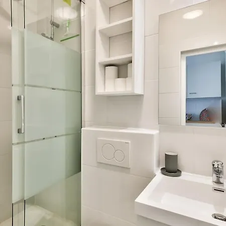 Superb Studio Close To Gare Du Nord Appartamento *